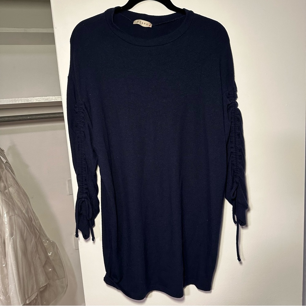 Stark navy dress